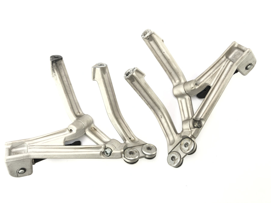 KTM 690 SM Prestige [2007] - Pedidia's Footrest Footrest držáky vlevo a vpravo