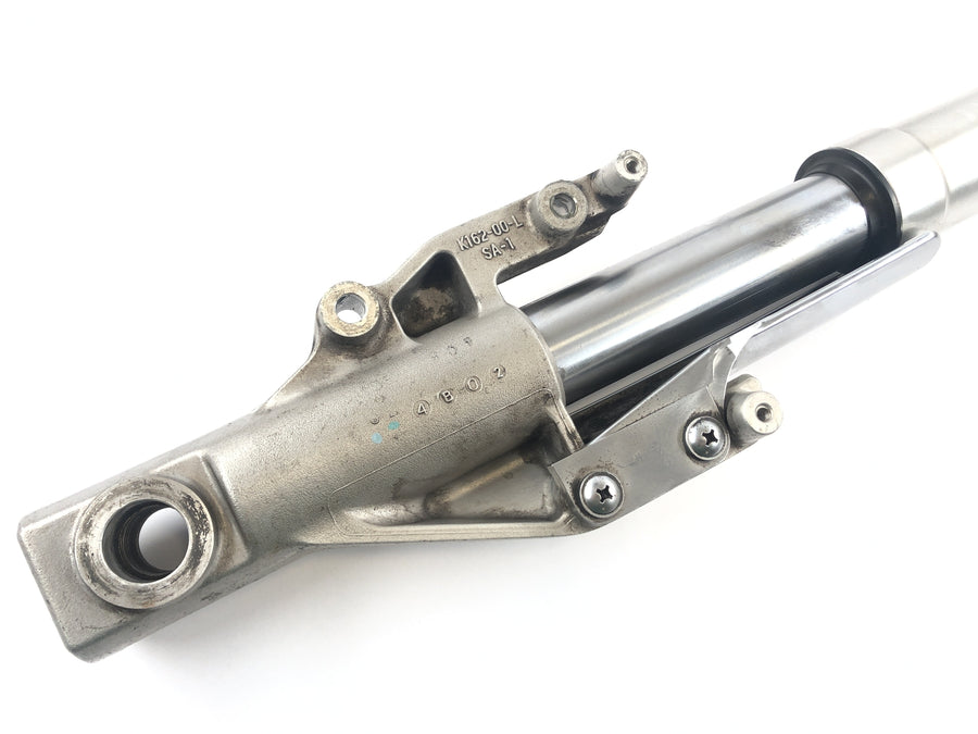 Kawasaki VN 1600 průměrný pruh VNT60B [2005] - vidlice Upsidedown s osou
