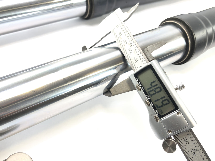 KTM 950 SM LC8 [2008] - Fork Telegabel s osou