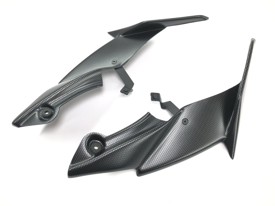 Honda CBR 600 RR [2005] - přední spoiler GP karbonový vzhled jako nový