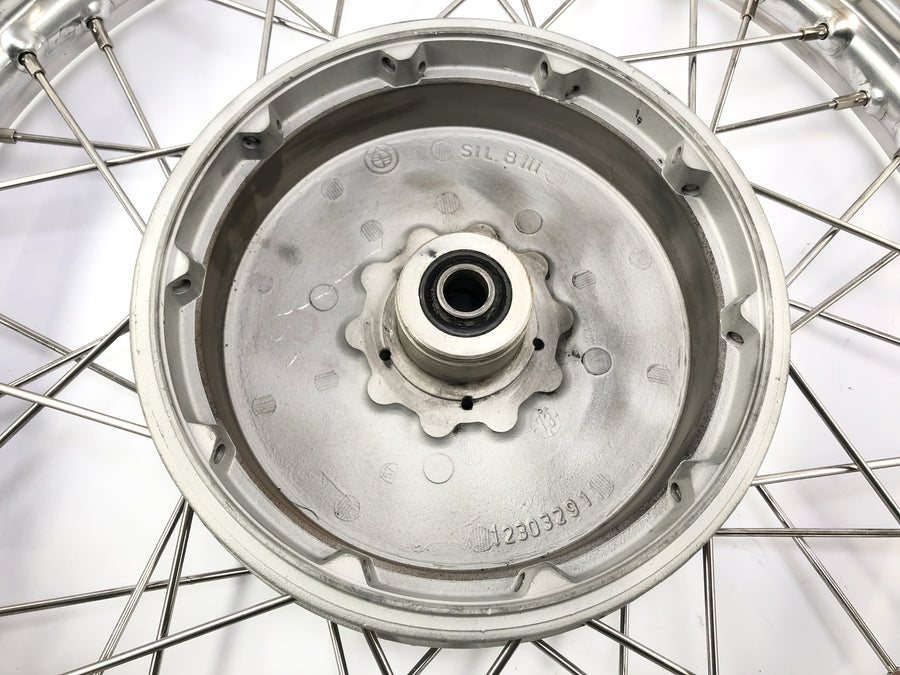 BMW R 60/5 [1973] - RIM před okrajem předního kola