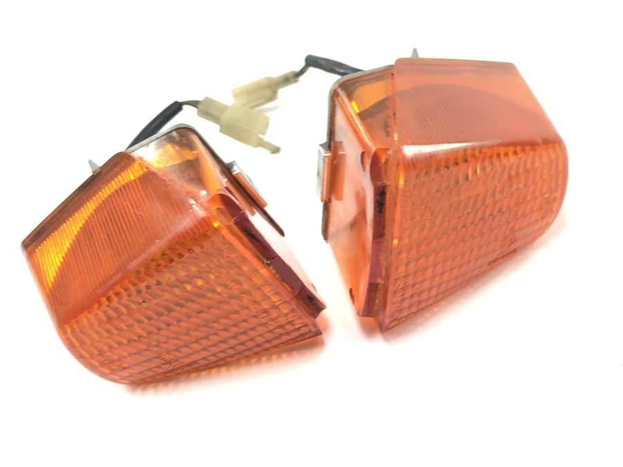 Kawasaki GPZ 1000 RX ZXT00A [1986] - Dvojice blinkrů, ukazatele přední kapotáže