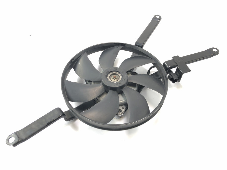 Suzuki VZ 1500 WVCU [2011] - Ventilátor chladiče Ventilátor chladiče