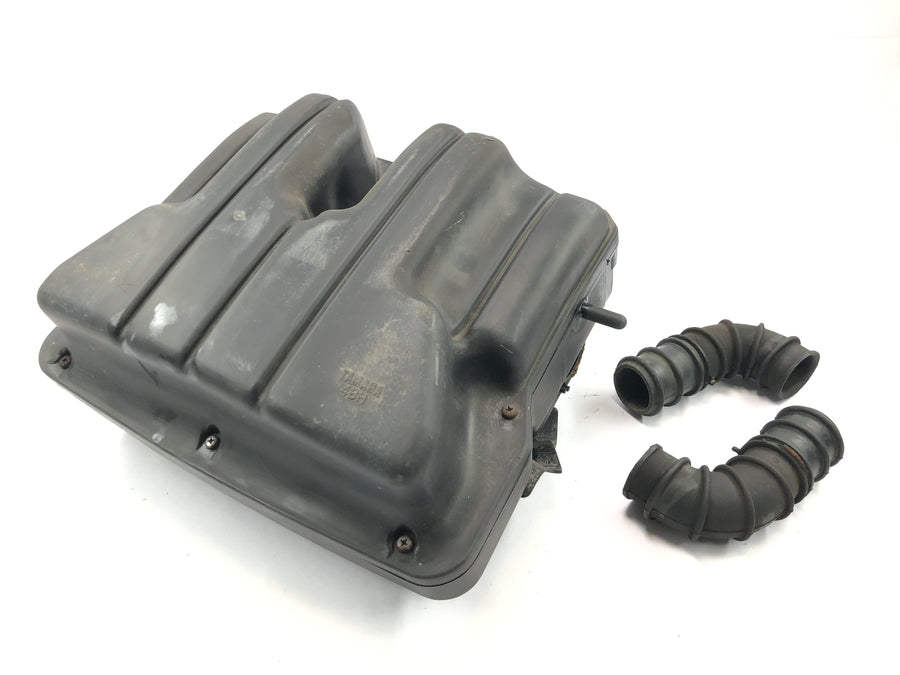 Yamaha GTS 1000 4FV [1997] - Airbox box vzduchového filtru se senzorem