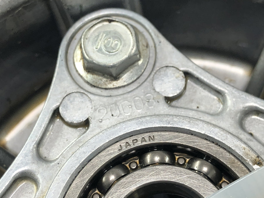 Triumph Bonneville T100 986MF [2012] - Spojková jednotka koše spojky