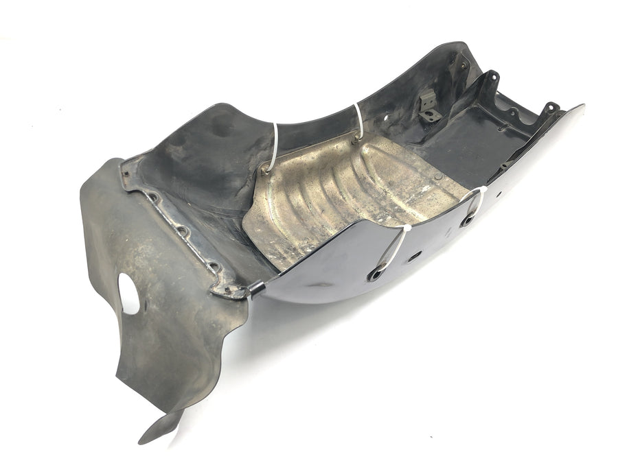 Yamaha XVS 650 Drag Star VM03 [2001] - KOT Wing na zadním ochranném listu blatníku