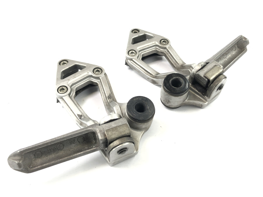 Kawasaki ZX -10 ZXT00B [1990] - Footrest Facility Socius Footrests vlevo a vpravo