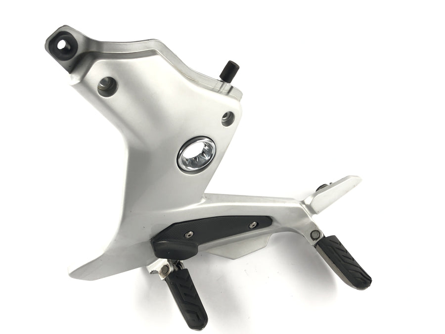 Moto Guzzi Norge 1200 [2006] - Deska Footrest vlevo
