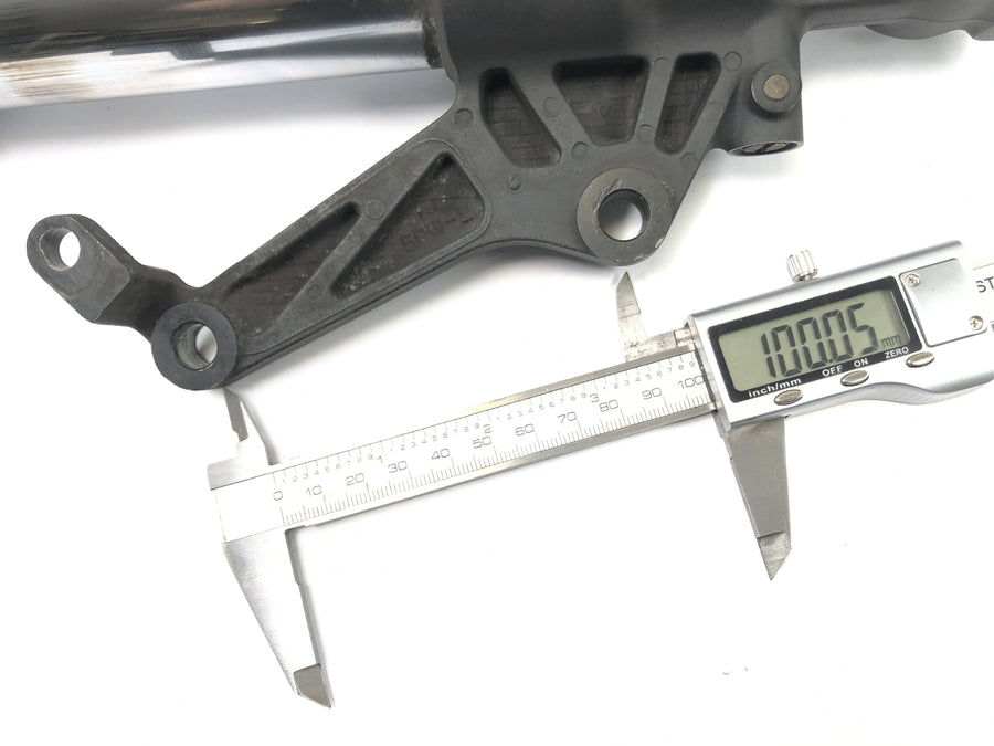 Yamaha YZF R1 RN09 [2003] - vidlička vzhůru nohama