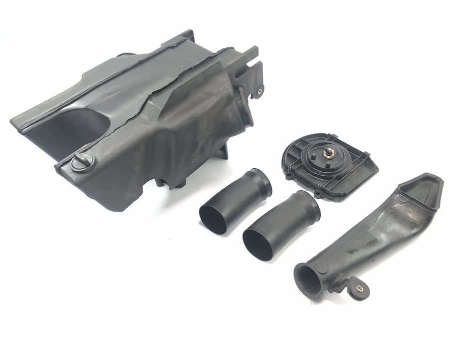 BMW R 1150 RT R22 [2001] - Airbox vzduchového filtru vzduchového filtru Airbox