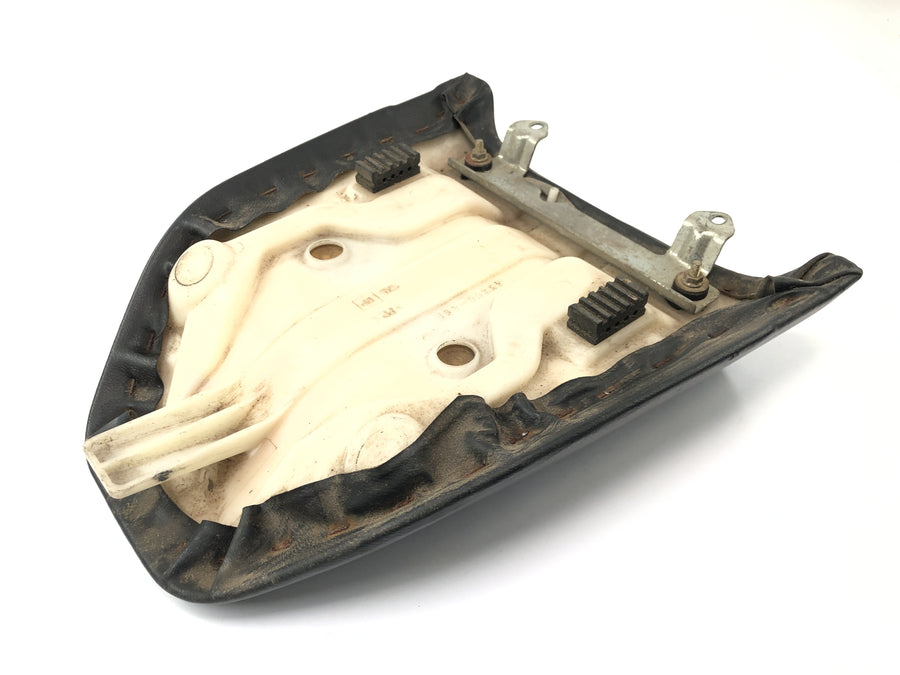 Suzuki GSX-R 1100 W GU75 C [1994] - Sedlo zadního spolujezdce