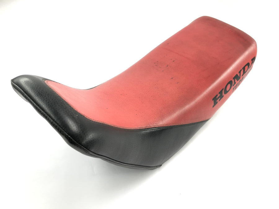 Honda XR 600 R PE04 [1992] - Sedák Tecnosel červená černá