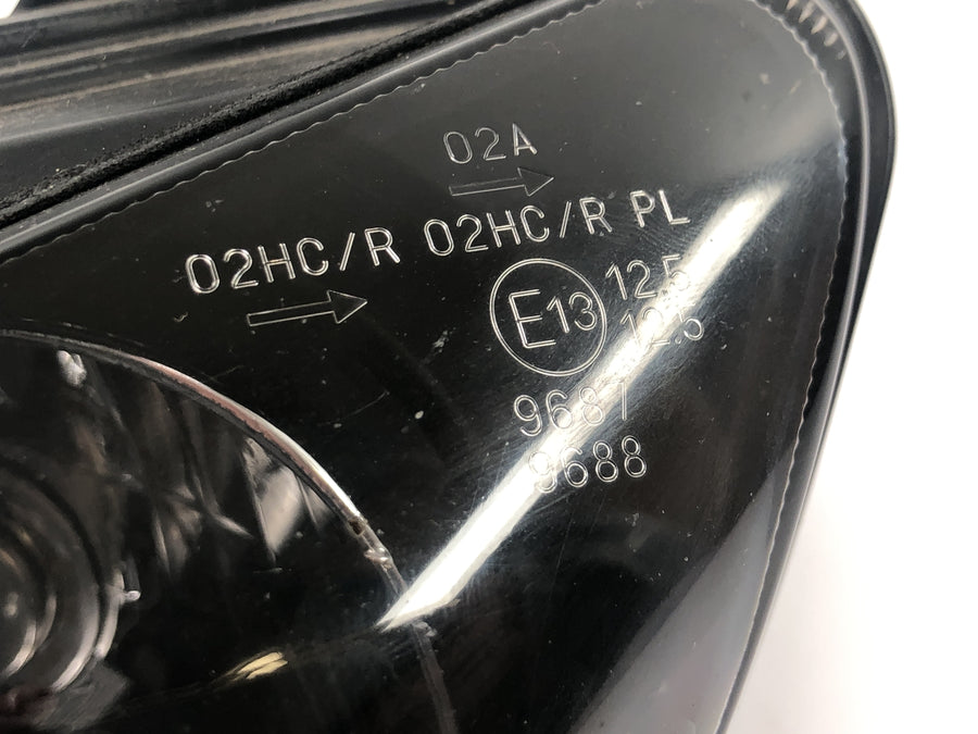 Yamaha YZF R1 RN04 [2001] - Přední světlomet přední světlomet