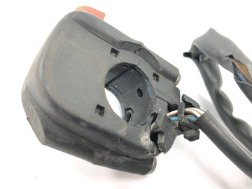 Beta RR 125 [2018] - Montáž na řídítka spínač na řídítka pravý start kill spínač - 0