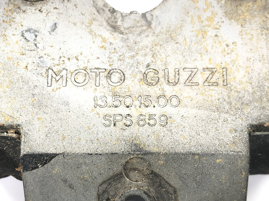Moto Guzzi V7 Special [1971] - Držák rychloměru, držák kokpitu, přístrojová deska