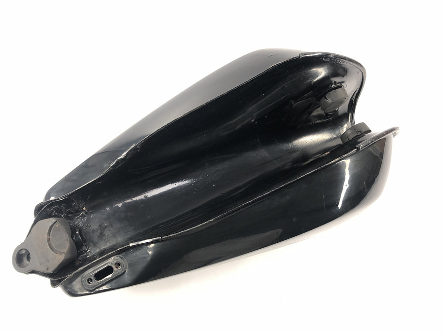 Yamaha XS 650 SE 3L1 [1979] - Benzínový tank
