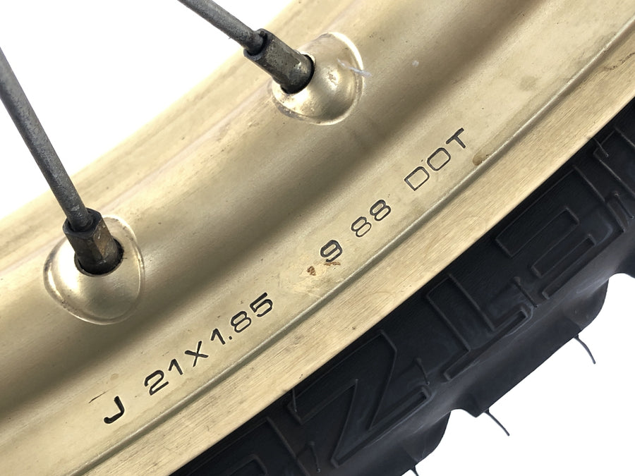 Honda NX 650 RD02 [1989] - ráfkového kola předního kola vpředu s brzdovým diskem