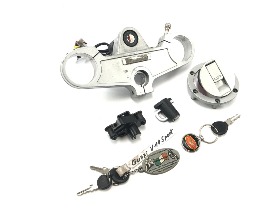 Moto Guzzi V11 Sport [1999] - Sada zámků mostu vidlice zámku zapalování na horním uzávěru nádrže
