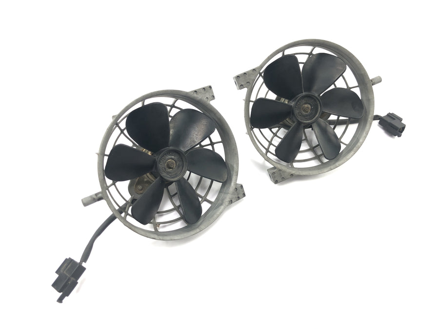 Aprilia Mille RSV 1000 ME [1999] - Ventilátor chladiče ventilátoru s dvojitým ventilátorem chladicího systému přední