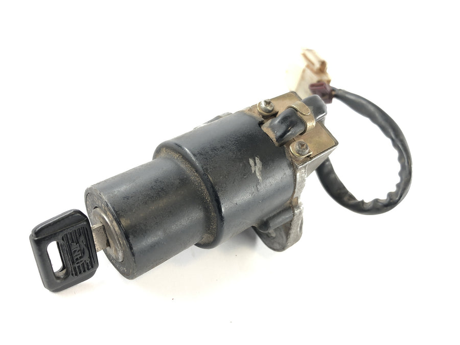 Yamaha XT 600 Zenere 34L [1985] - zapalovací zámek s klíčem