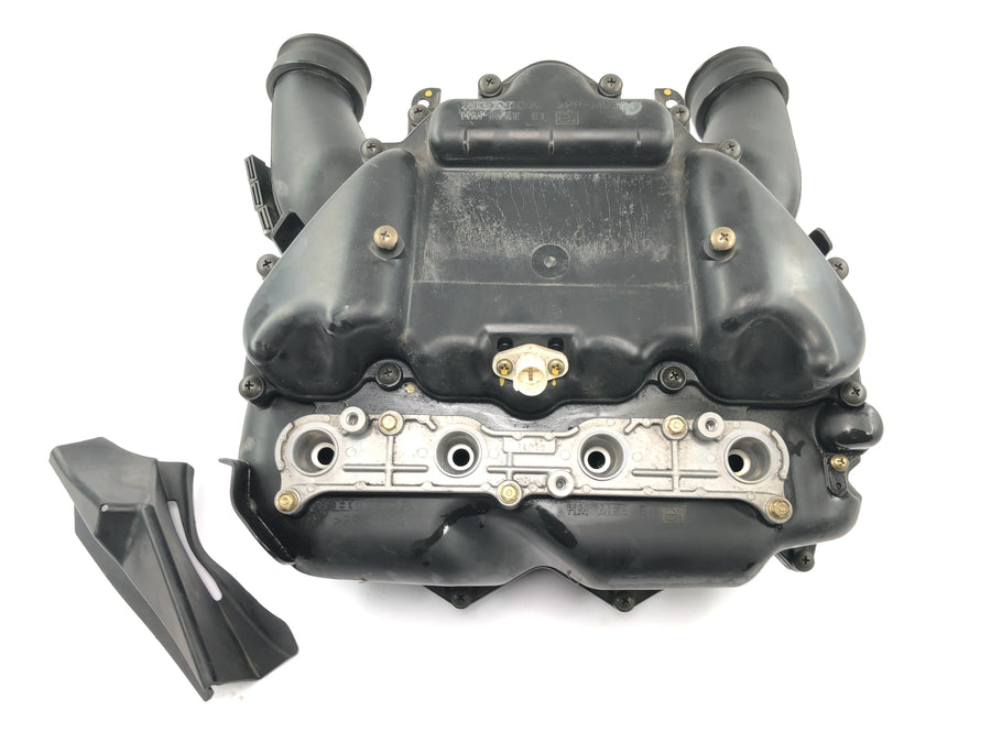 Honda CBR 600 RR PC37 [2004] - Sací komora vzduchového filtru sběrač vzduchu