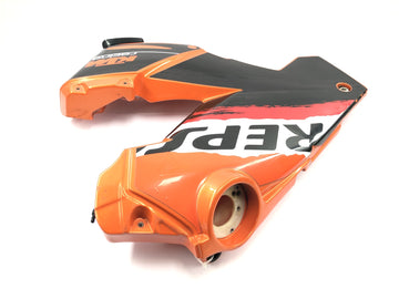 KTM 950 Adventure LC8 [2004] - Palivová nádrž pravá nádrž - 0