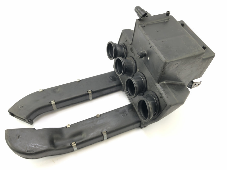 Kawasaki GPZ 1000 RX [1987] - Airbox Air Filter Box