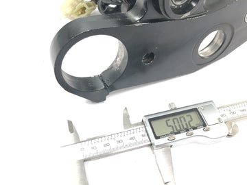 Yamaha YZF R1 RN04 [2001] - Sada zámků se zámkem zapalování, uzávěrem nádrže, zámkem řízení, můstkem vidlice nahoře - 0