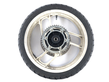 Yamaha RZ 250 R 29L [cca. 250 ypvs] - okraj kola zadního kola na zadní straně 2,50 x 18 " - 0