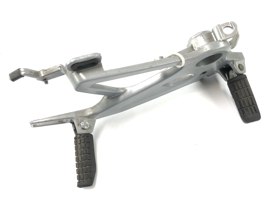 Honda SLR 650 RD09 [1997] - Systém Footrest na pravé držáku nohou