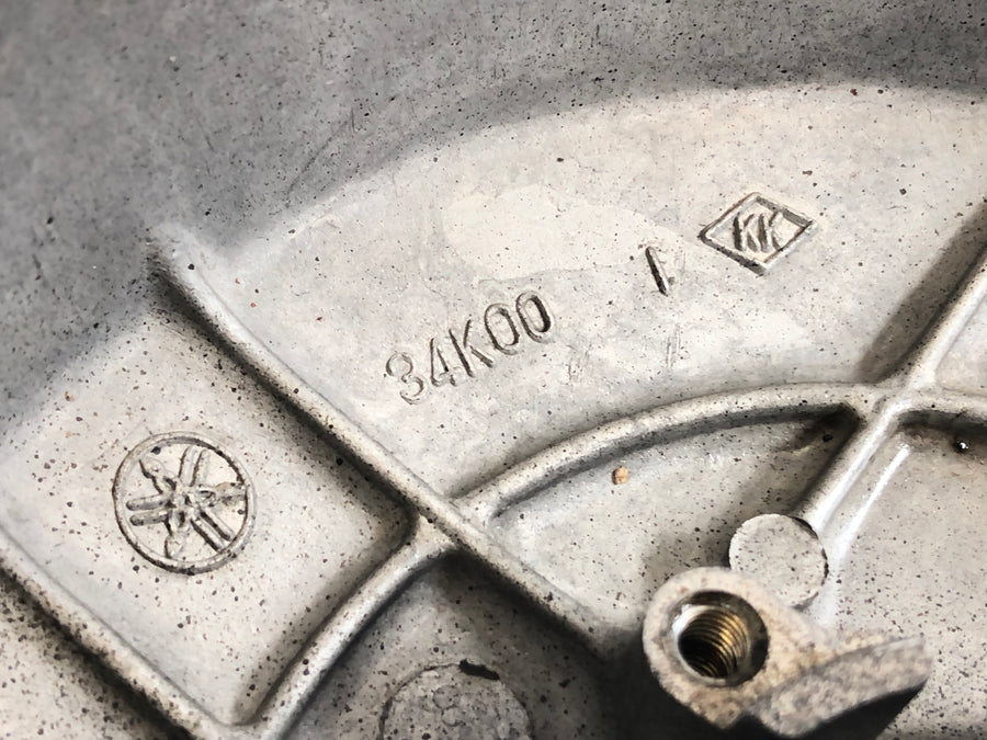Yamaha XT 600 Zentere 34L [1985] - Light Machinery Cover Whie Motor Lid