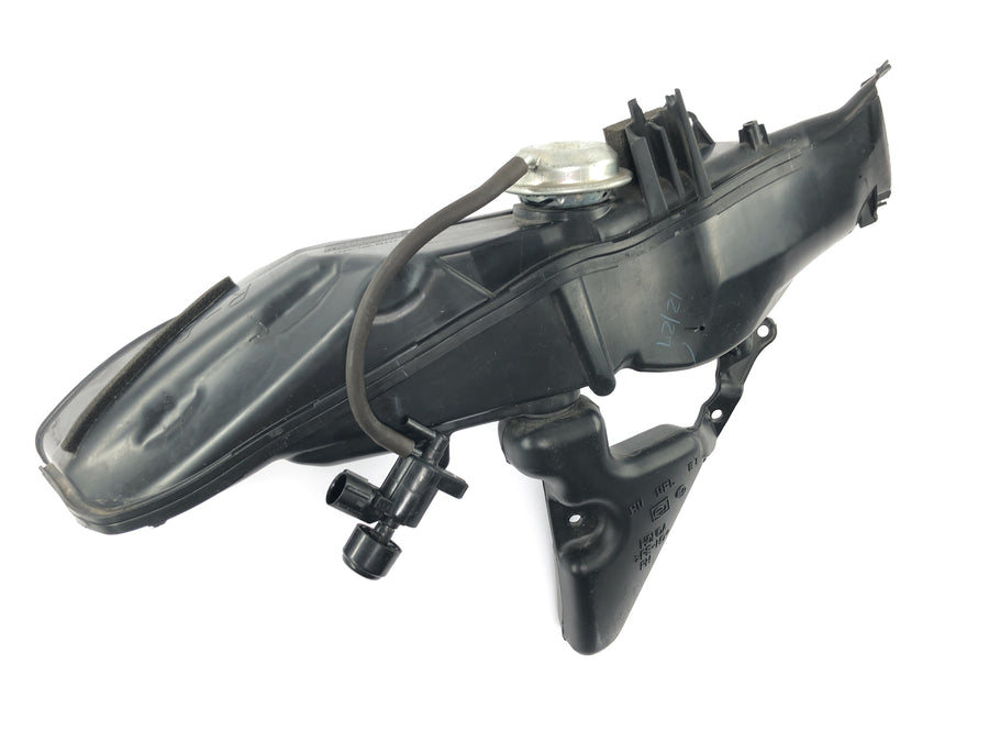 Honda CBR 1000 RR SC59 [2008] - Vzduchový kanál Ram-Air sací vzduchový kanál
