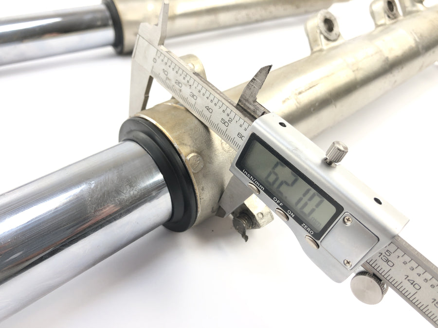 Suzuki GSX R 1100 GV73B [1990] - Fork Telegabel s osou