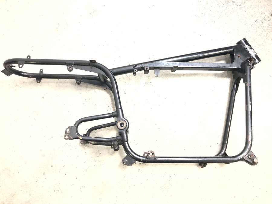 Moto Guzzi V7 Special [1971] - rám s registračním dokladem hlavní rám podvozku základní rám podvozku