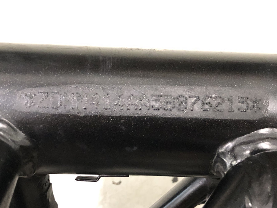 Ducati Monster SR2 800 M4 [2006] - rám s papíry