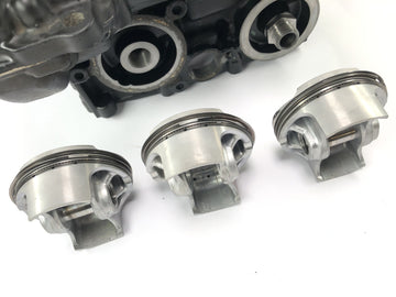 Triumph Street Triple R 675 D67LD [2010] - Motor Houses with Running Sockets and Pistons - 0