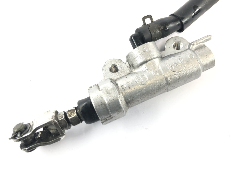 Yamaha MT 03 RM02 [2007] - Nožní brzda hlavního válce čerpadla zadní brzdy Nissin