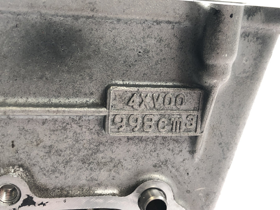 Yamaha YZF R1 RN04 [2001] - Blok motoru skříň motoru kliková skříň s písty