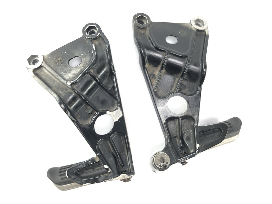 Honda NSR 125 JC22 [1998] - Footrests With Halter Pediac Foowrests vpravo a vpravo