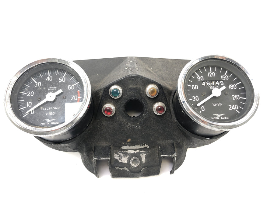 Moto Guzzi V7 Special [1971] - Tacho kokpit