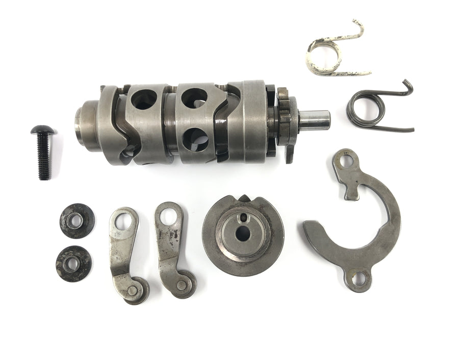 TRIUMPH DAYTONA 955I T595 [1998] - Mechanismus řazení řadicího bubnu