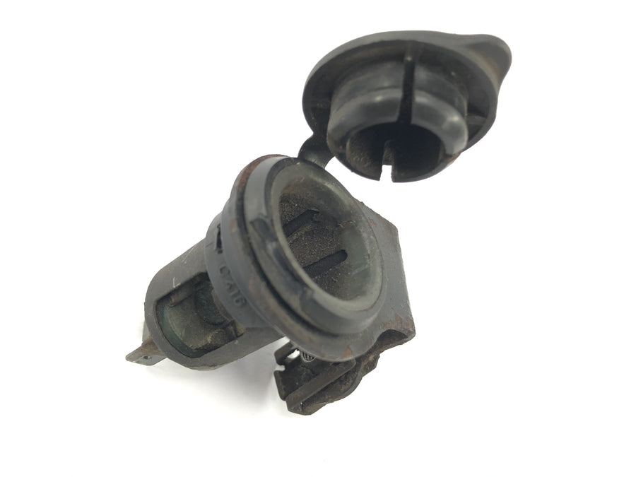Moto Guzzi California 1100 EV KD [2002] - Socket Curve 12 V.