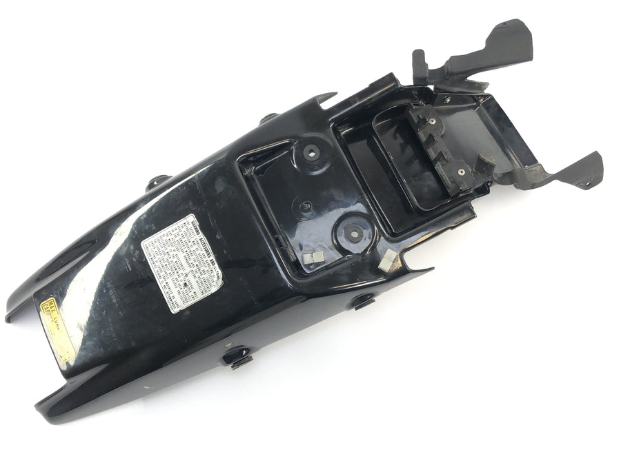 Honda NX 650 RD02 [1989] - Zadní pod pláštěm zpět uprostřed