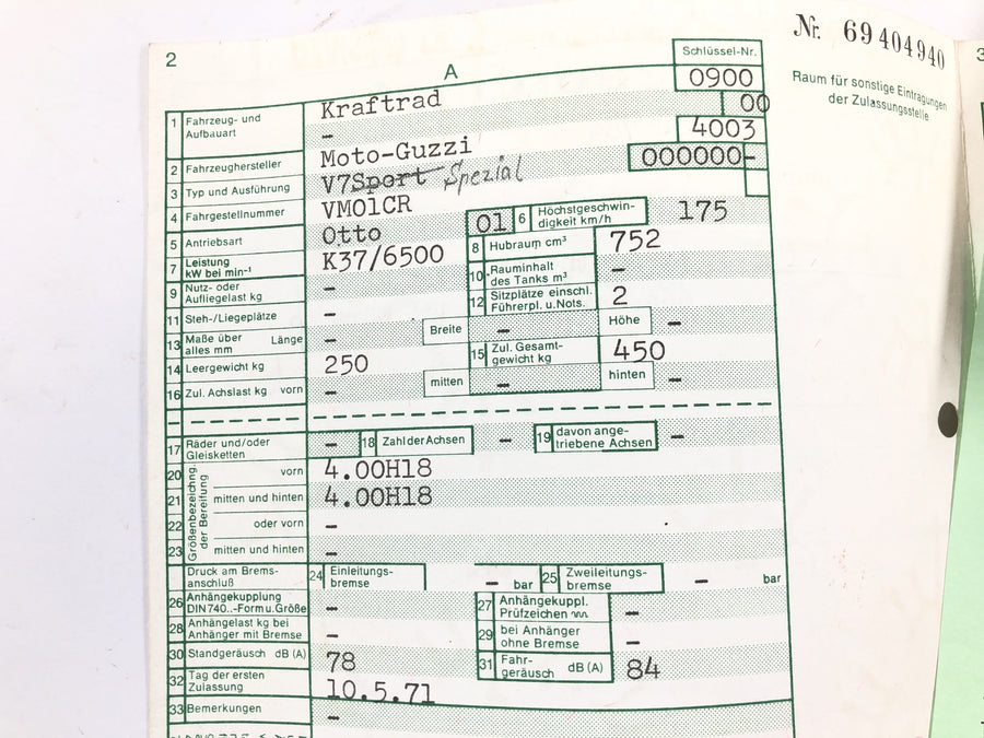 Moto Guzzi V7 Special [1971] - rám s registračním dokladem hlavní rám podvozku základní rám podvozku