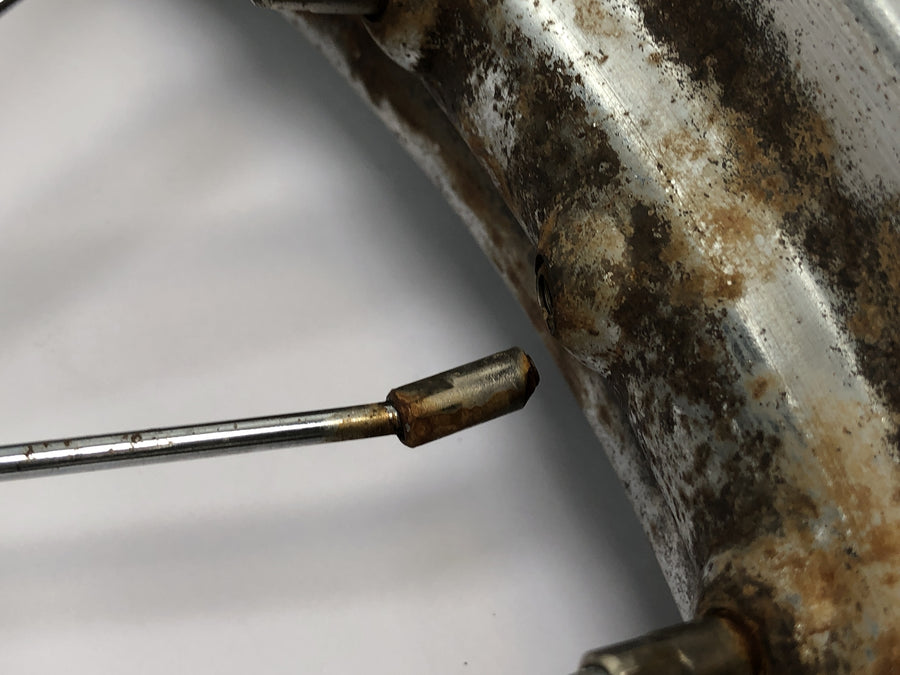 Sachs ZX 125 [1998] - ráfek zadního kola 2,15 x 18"