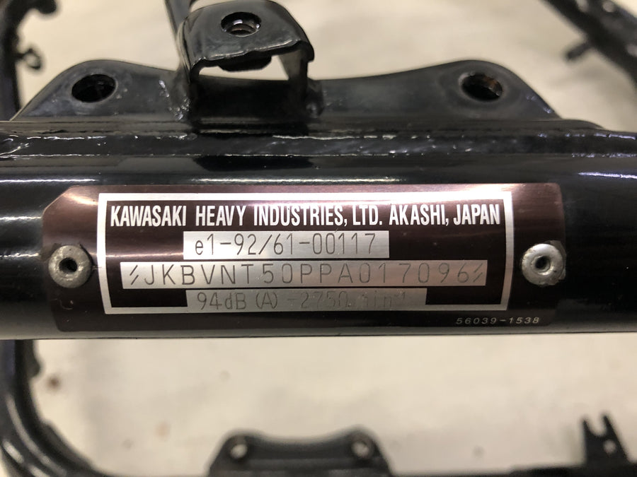 Kawasaki VN 1500 Mean Streak VN50T [2005] - Rám hlavního rámu podvozku s papíry