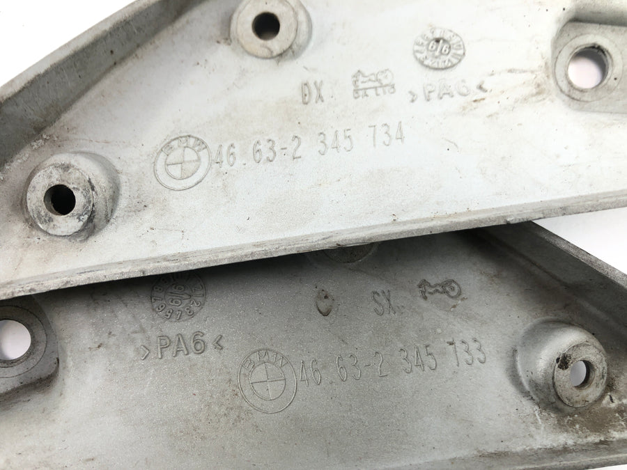 BMW F 650 GS R13 [2002] - V levé a pravé straně signalizační obklady na levém a pravém