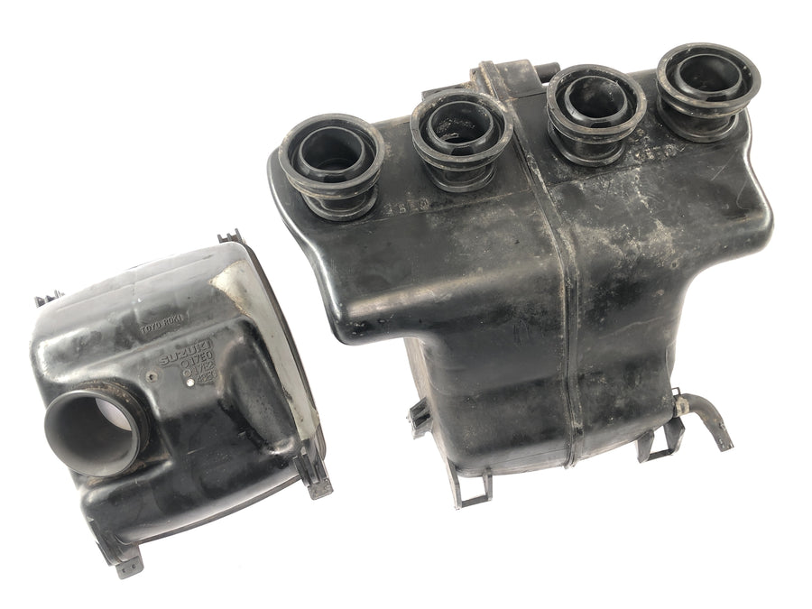 Suzuki GSX-R 1100 W GU75 C [1994] - skříň vzduchového filtru systém airbox pouzdro vzduchového filtru