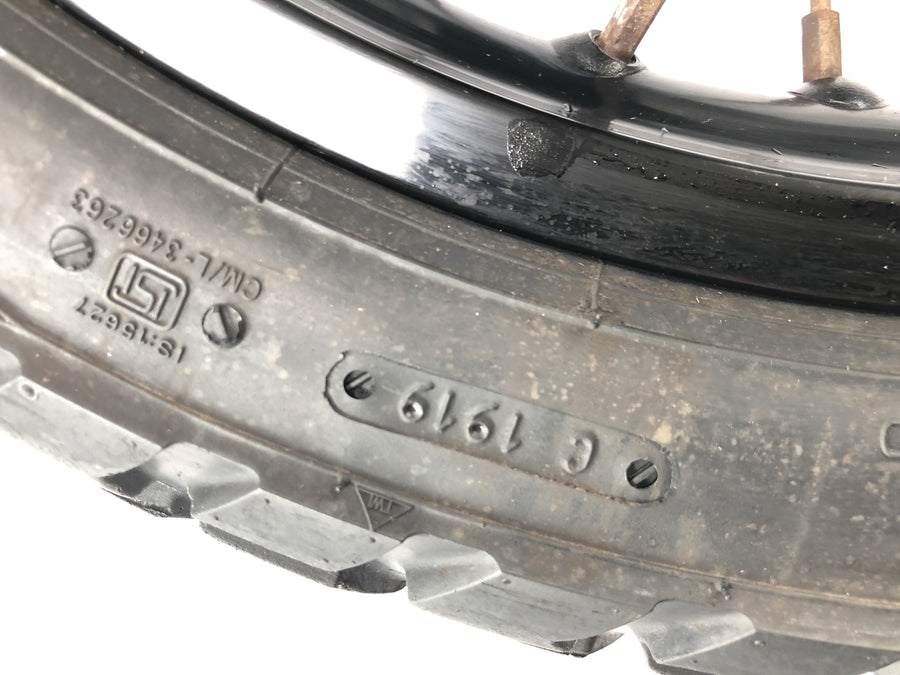 SWM RS 125 R B2 [2020] - pneumatika na ráfek zadního kola 2,15 x 18"
