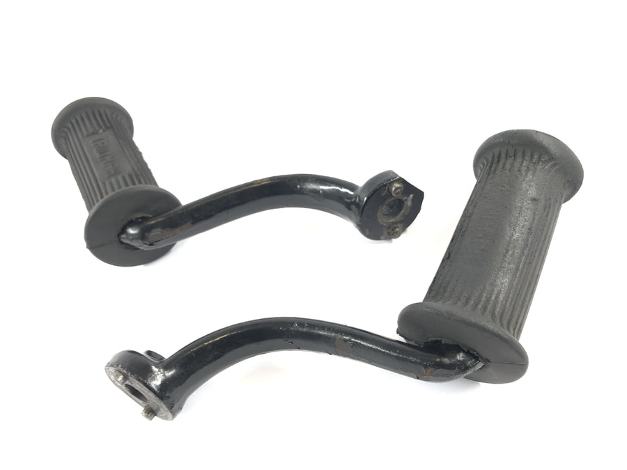 Triumph Bonneville T140V [1976] - Footrest's Driver's Footrests vlevo a vpravo